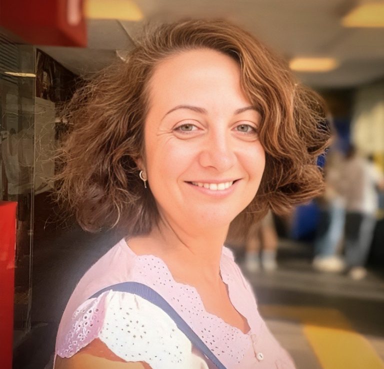 Portrait of Istanbul tour guide Dilek Orubegarcia