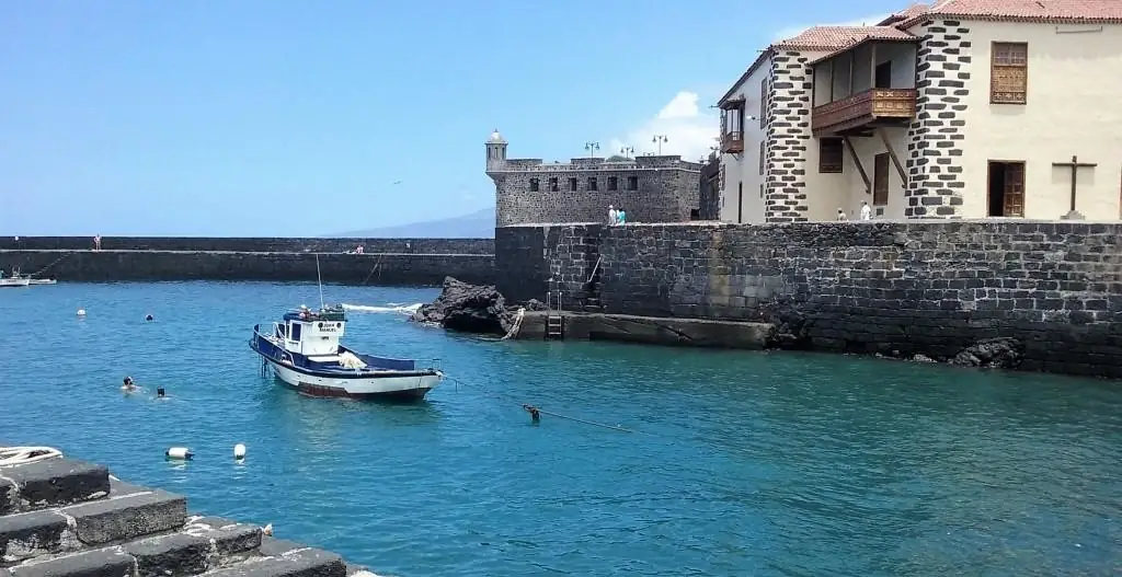 Fishing boat in the old harbour of Puerto de la Cruz